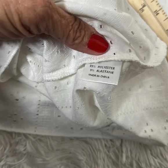 ZESICA Long Sleeve Eyelet Tops for Womens Crew Neck Fall Shirts Casual - Picture 7 of 8